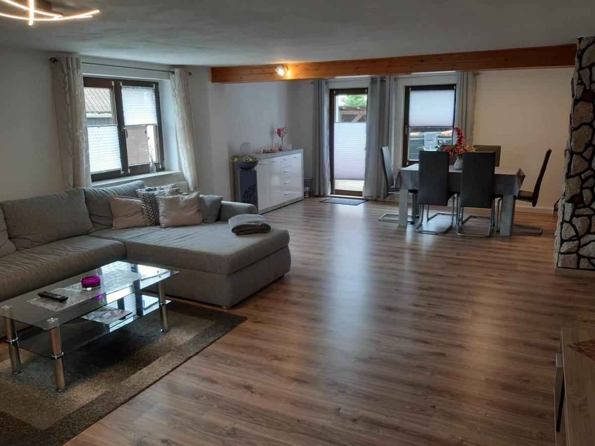 Familienfreundliche Ferienwohnung Zschorlau 外观 照片